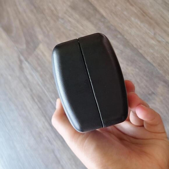 Versace Black Glasses Case - Picture 4 of 6